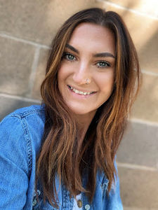 Meet your Posher, Alisha